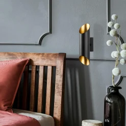 Applique murale Cut noire - D.8x12x30 cm