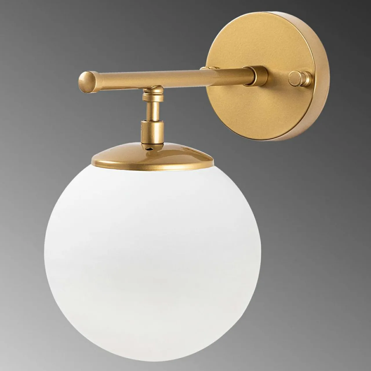 Applique murale Roe dorée - 15x24x24 cm