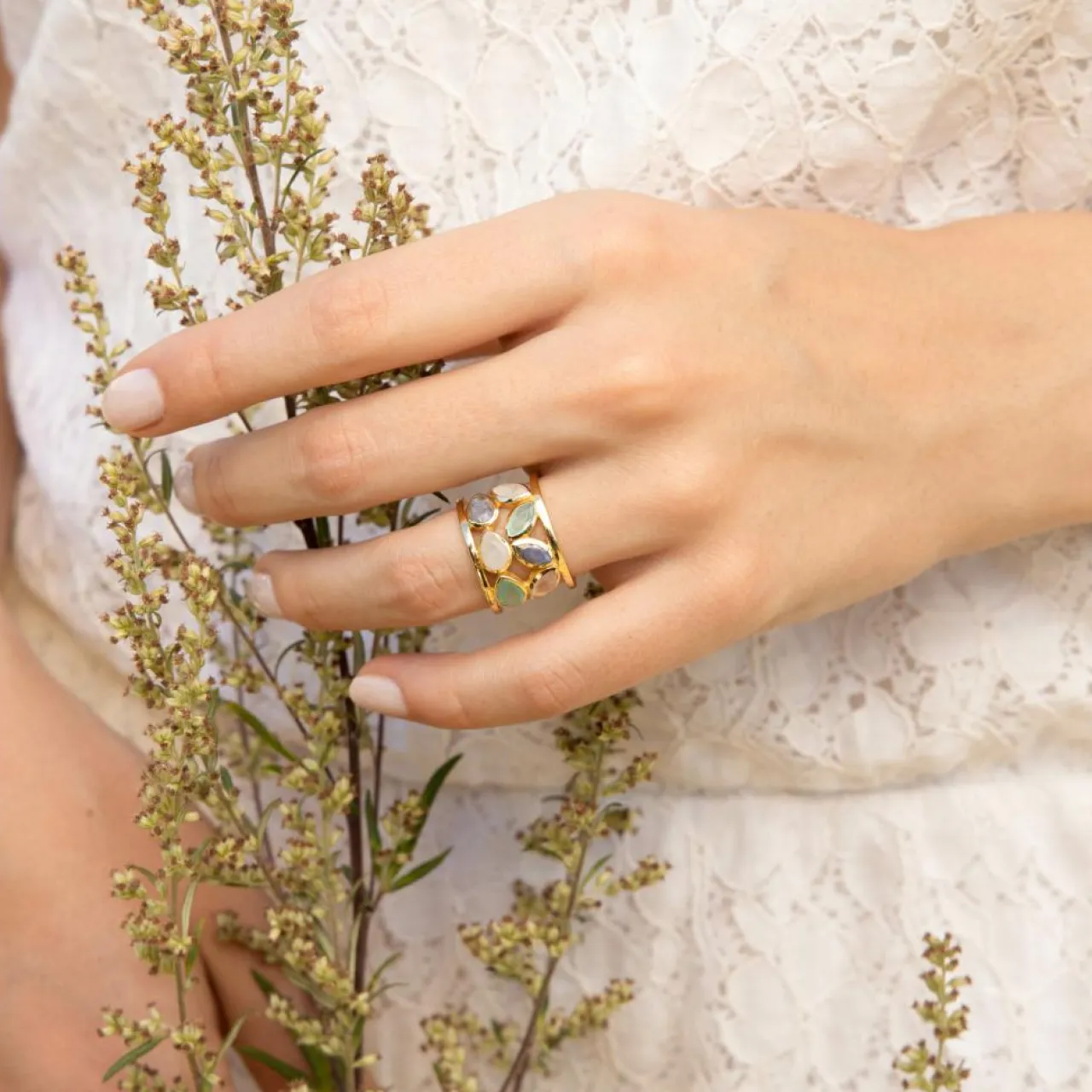 Bague Debora Quartz, Labradorite et Jade en laiton doré