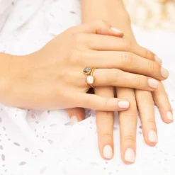 Bague Jovanni Labradorite & Nacre en laiton doré