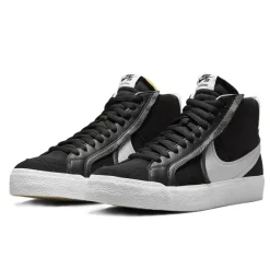 Baskets Sb Zoom Blazer Mid noires