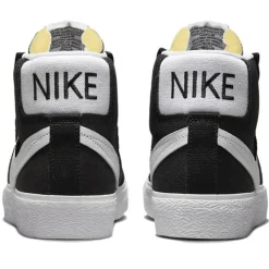 Baskets Sb Zoom Blazer Mid noires