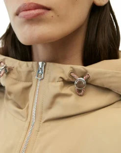 Blouson court à capuche poches zip beige