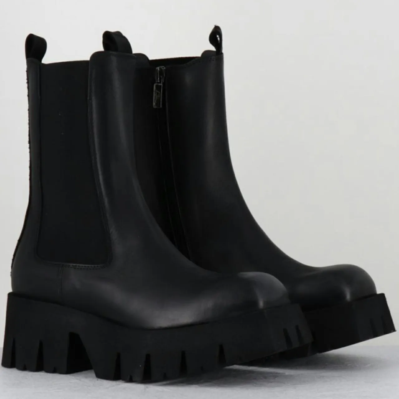 Boots en Cuir 4224 gas noires - Talon : 6cm