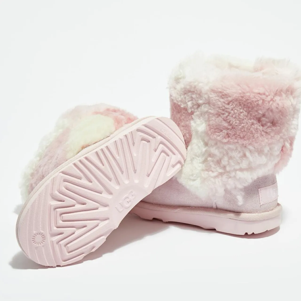 Boots fourrées Laine & Fausse Fourrure en Velours de Cuir Classic Short Patchwork Fluff rose clair