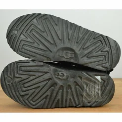 Boots fourrées Laine Bailey BoMoon motif étoiles noir/argenté