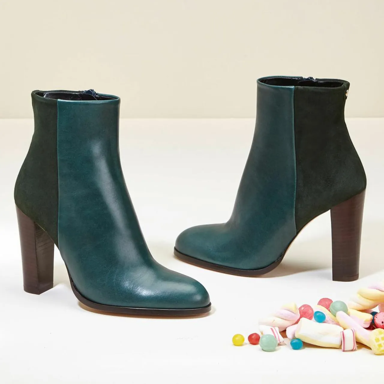 Bottines en Cuir et Velours de Cuir Cecillia forêt - Talon 11 cm