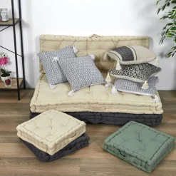 Coussin ethnique pompons beige/noir - 40x40 cm