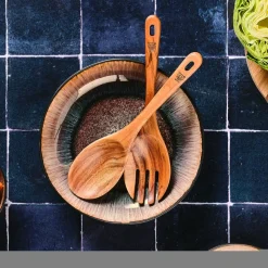 Couverts à salade en bois d'acacia ESKIL marron