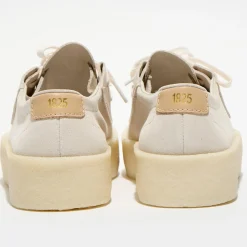 Derbies en Velours de Cuir Ashcott Cup écrues