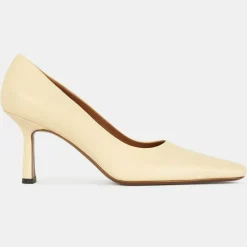 Escarpins en Cuir jaune pâle - Talon 7.5 cm