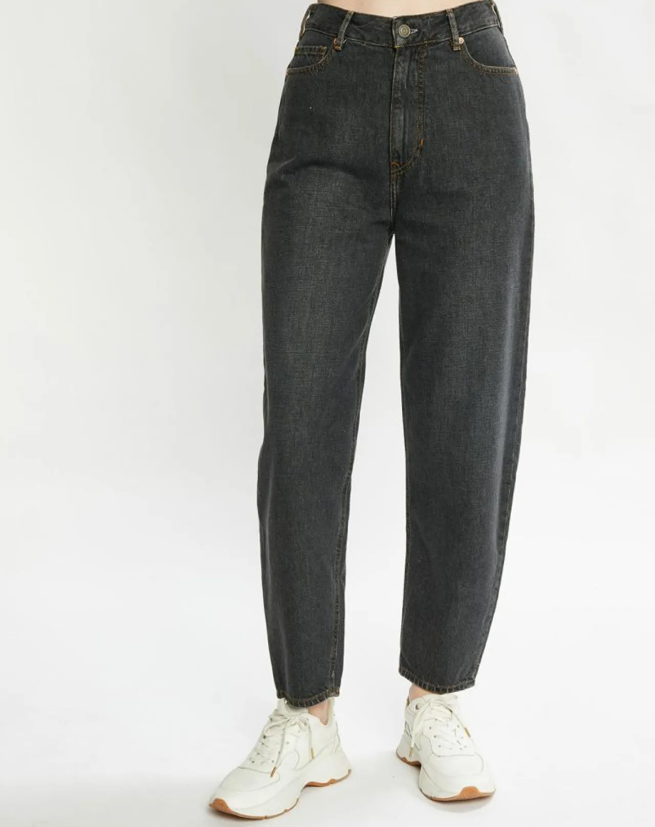 Jean Balloon Ample gris foncé