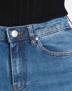 Jean droit Janae stone