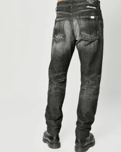Jean Tapered Tinmar noir délavé