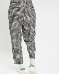 Pantalon ample fuselé multicarreaux gris