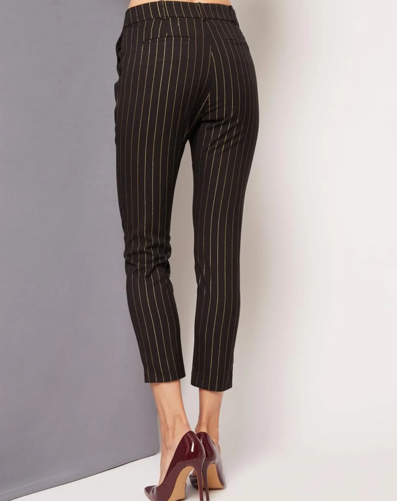 Pantalon court Jarod à rayures noir