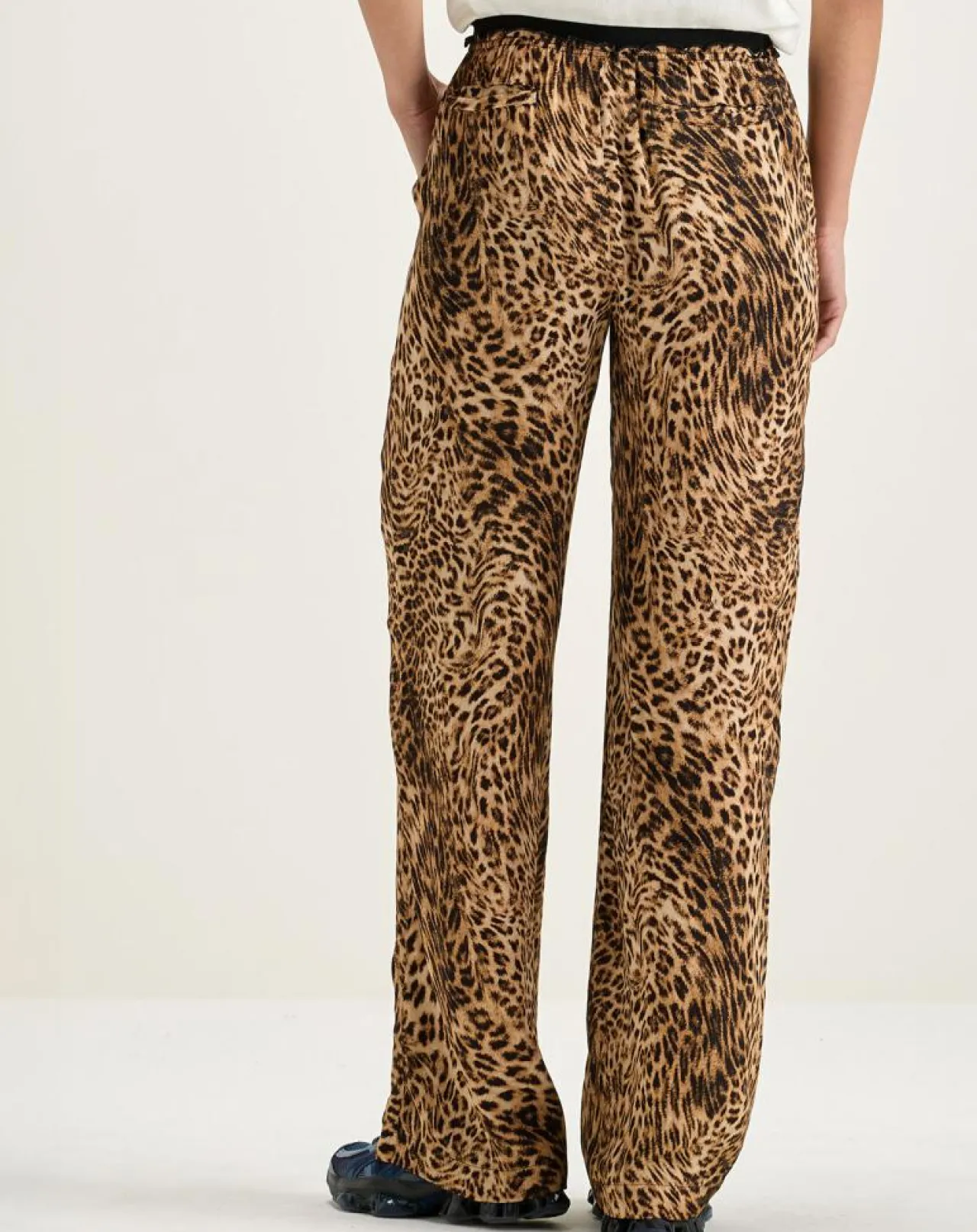 Pantalon droit Voel léopard marron