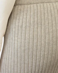 Pantalon en maille côtelée beige