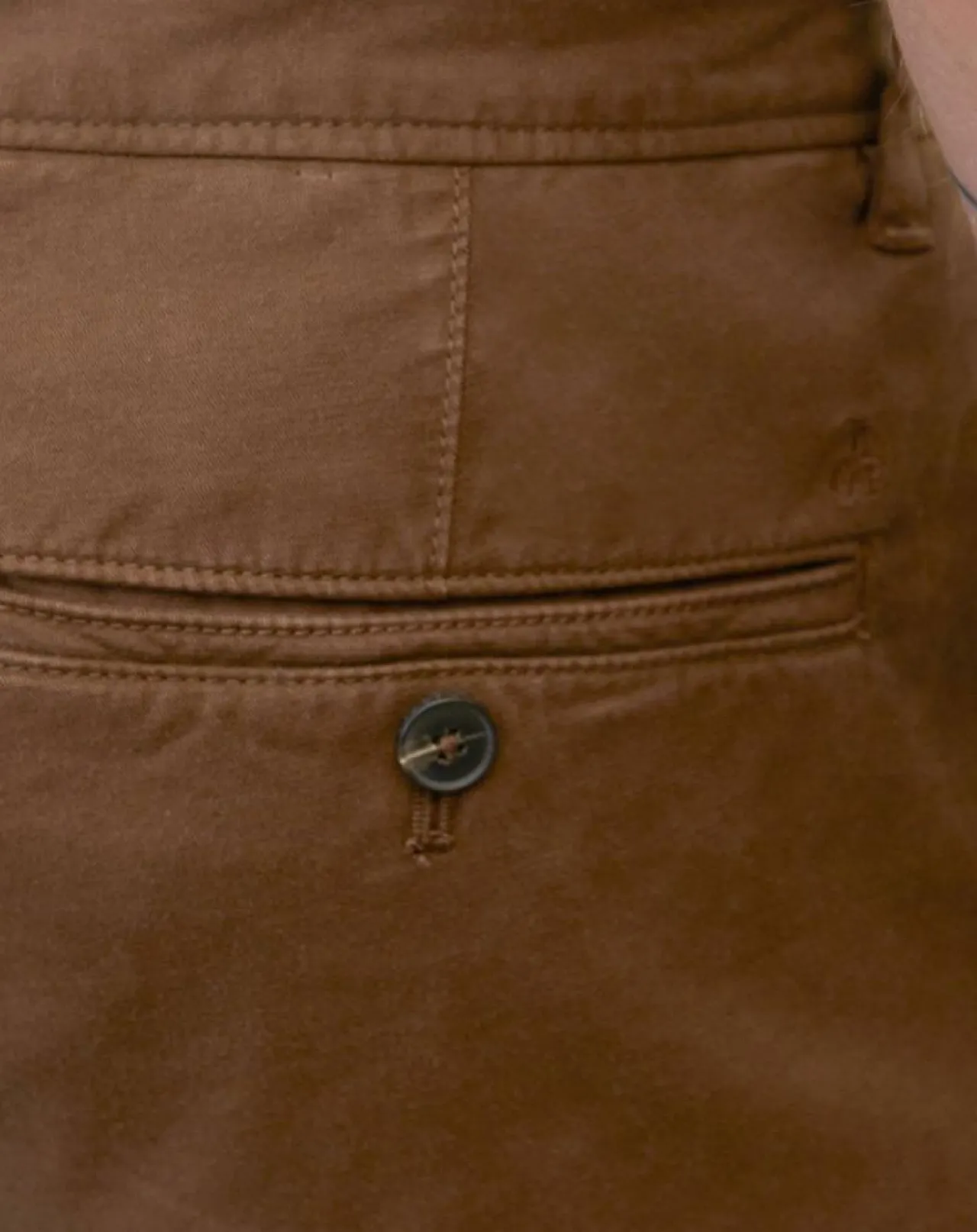 Pantalon Stig tapered marron