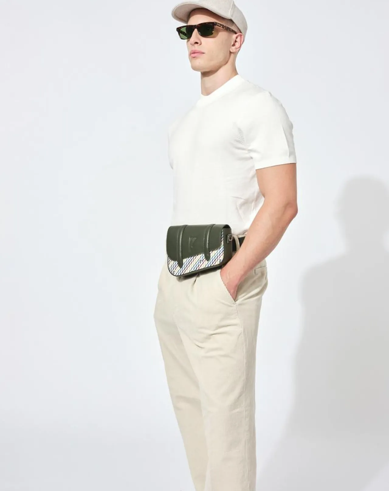 Petit Sac en Toile enduite & Cuir Bordeaux noir/multicolore - 14x19x4.5 cm