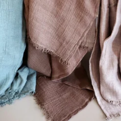 Plaid en lin lavé finitions frangées marron 150x180cm