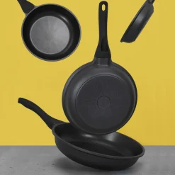 Poêle induction noire - 39.1x21 cm