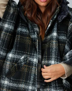 Poncho Tylan à carreaux noir