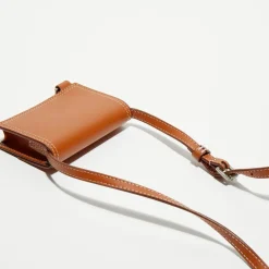 Porte-cartes tour-de-cou en Cuir Le Chouchou Homme marron - 10x7 cm