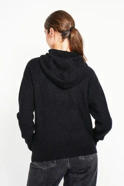 Pull à capuche noir
