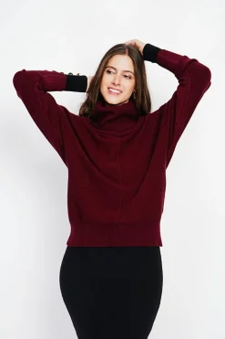 Pull col boule bordeaux