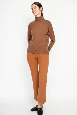 Pull col roulé marron