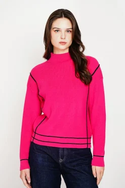 Pull col roulé montant fushia