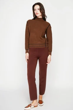 Pull col roulé montant marron