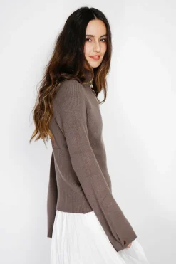 Pull en Cachemire mélangé col montant taupe