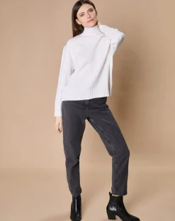 Pull en Laine & Cachemire Ambre col montant 4 côtes écru