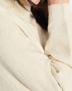 Pull en Laine bouclée col cheminé écru