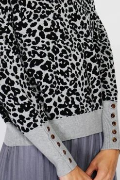 Pull large en Cachemire mélangé col rond léopard noir