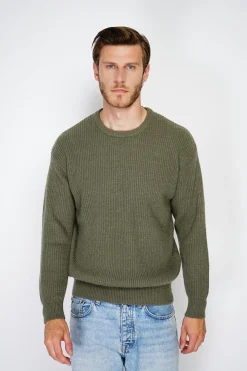 Pull large en Cachemire mélangé ras du cou à côtes kaki