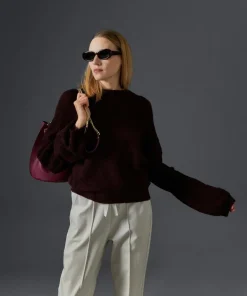 Pull Plume col manches bouffantes rouge bordeaux