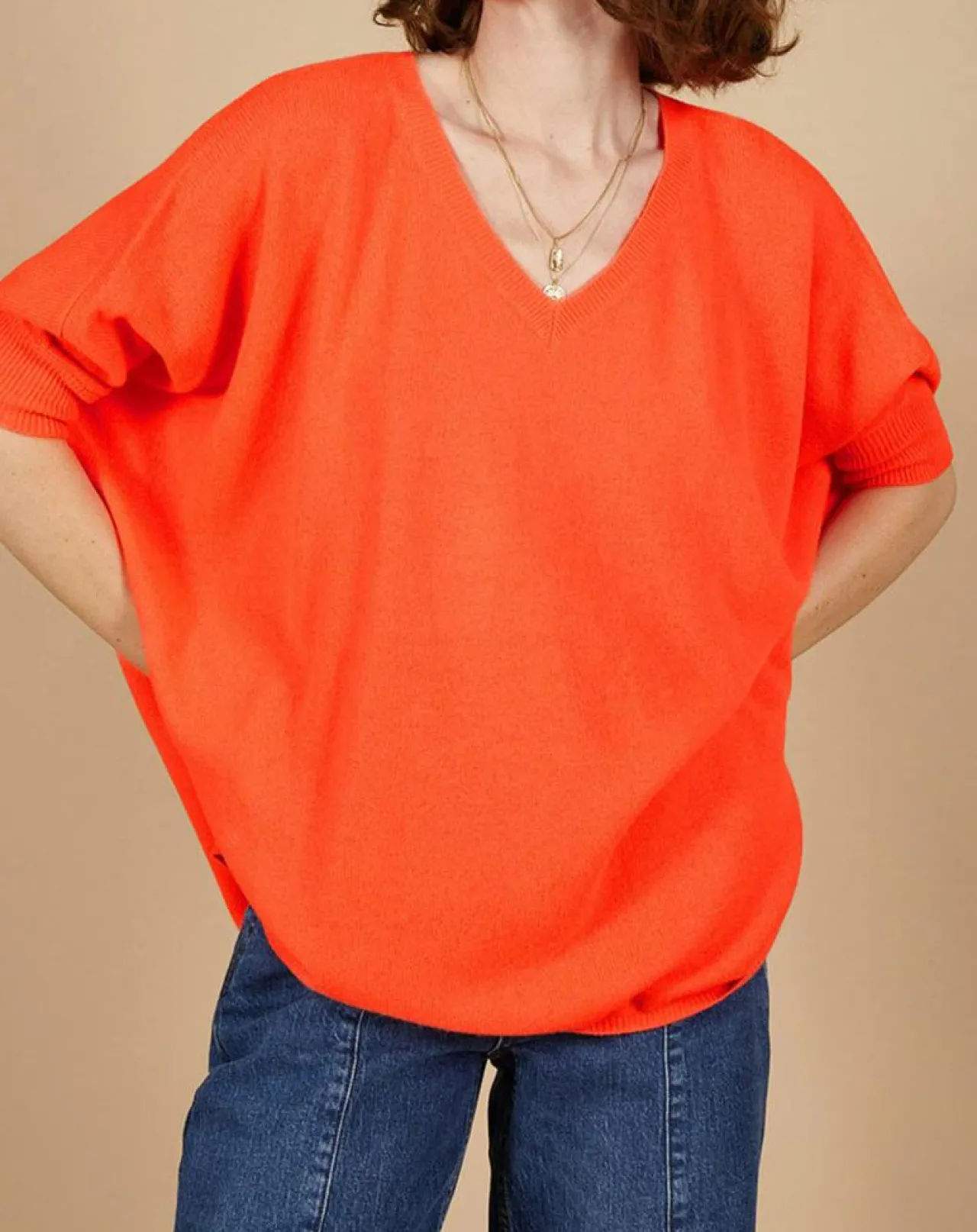 Pull poncho 100% Cachemire Kelly col V manches courtes corail fluo