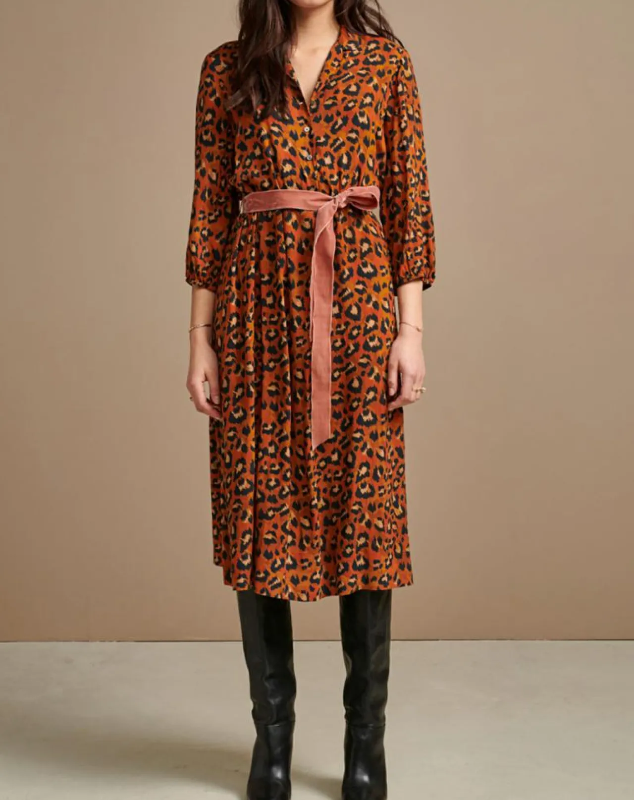 Robe Armory Léopard orange