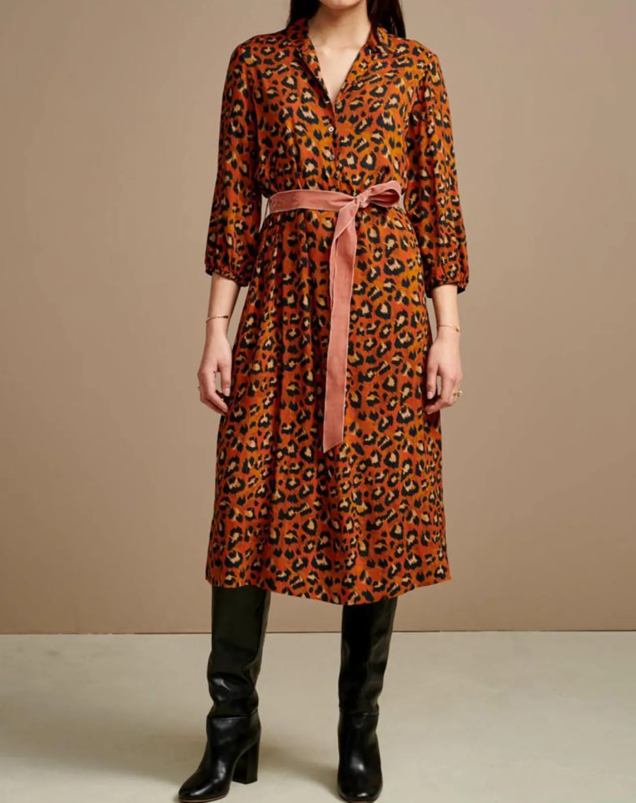 Robe Armory Léopard orange
