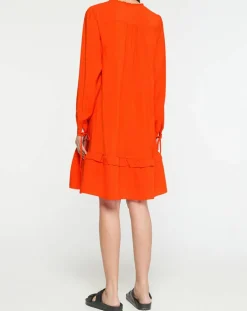 Robe courte à volants rouge