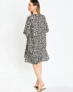 Robe mi-longue à fleurs noire