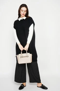 Robe poncho col rond noire