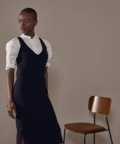 Robe Raymonde col V côtelée noir