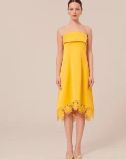 Robe satinée jaune