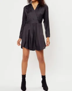 Robe satinée Naomie noire