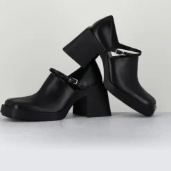 Sabots en Cuir Kim noirs - Talon 8 cm