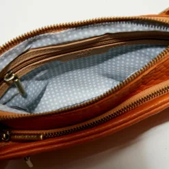 Sac pochette en Cuir Inde orange clair - 22x15x2 cm